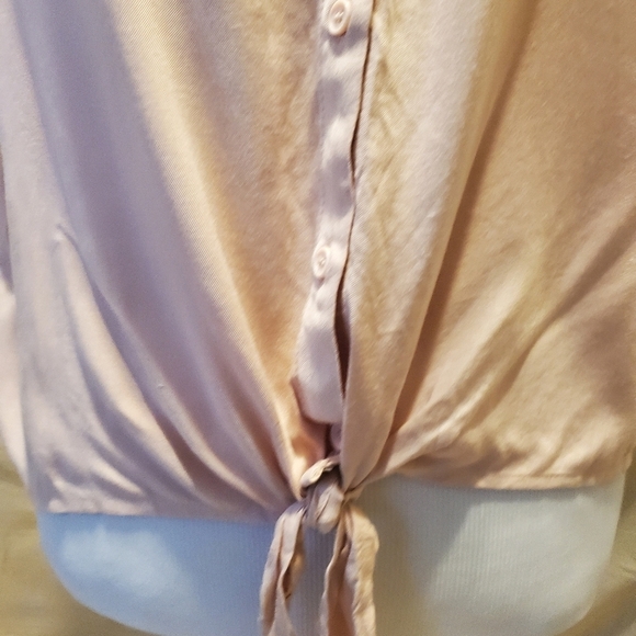 Ana Blush Color Front Tie Button Down 👚 SZ M 💕 - Picture 2 of 10